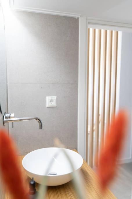 Piraeus Cozy Apartment For 4 Persons Pireu Exterior foto