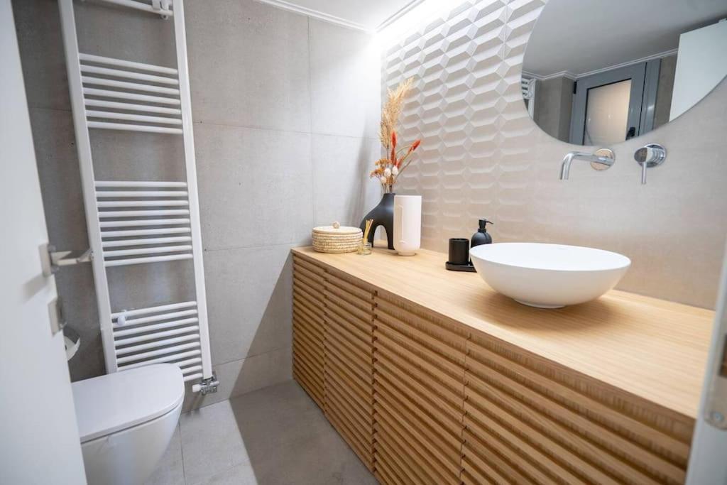 Piraeus Cozy Apartment For 4 Persons Pireu Exterior foto