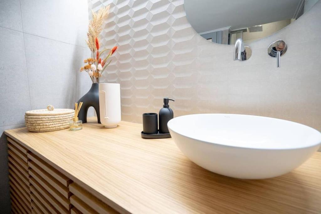 Piraeus Cozy Apartment For 4 Persons Pireu Exterior foto